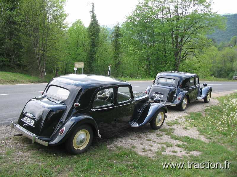 2011_CVAAM_35ans_13_Tour_du_Lac (37).JPG - 35 Ans du CVAAM, sortie dans le Doubs et le Jura, du 26 Avril au 1er Mai 2011, ballade autour du lac de Vouglans
